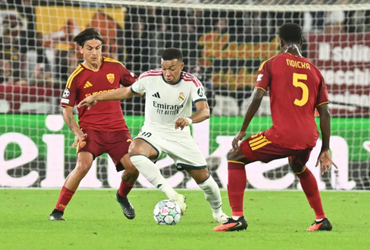 AS Roma vs Real Madrid (02:00 – 15/10)